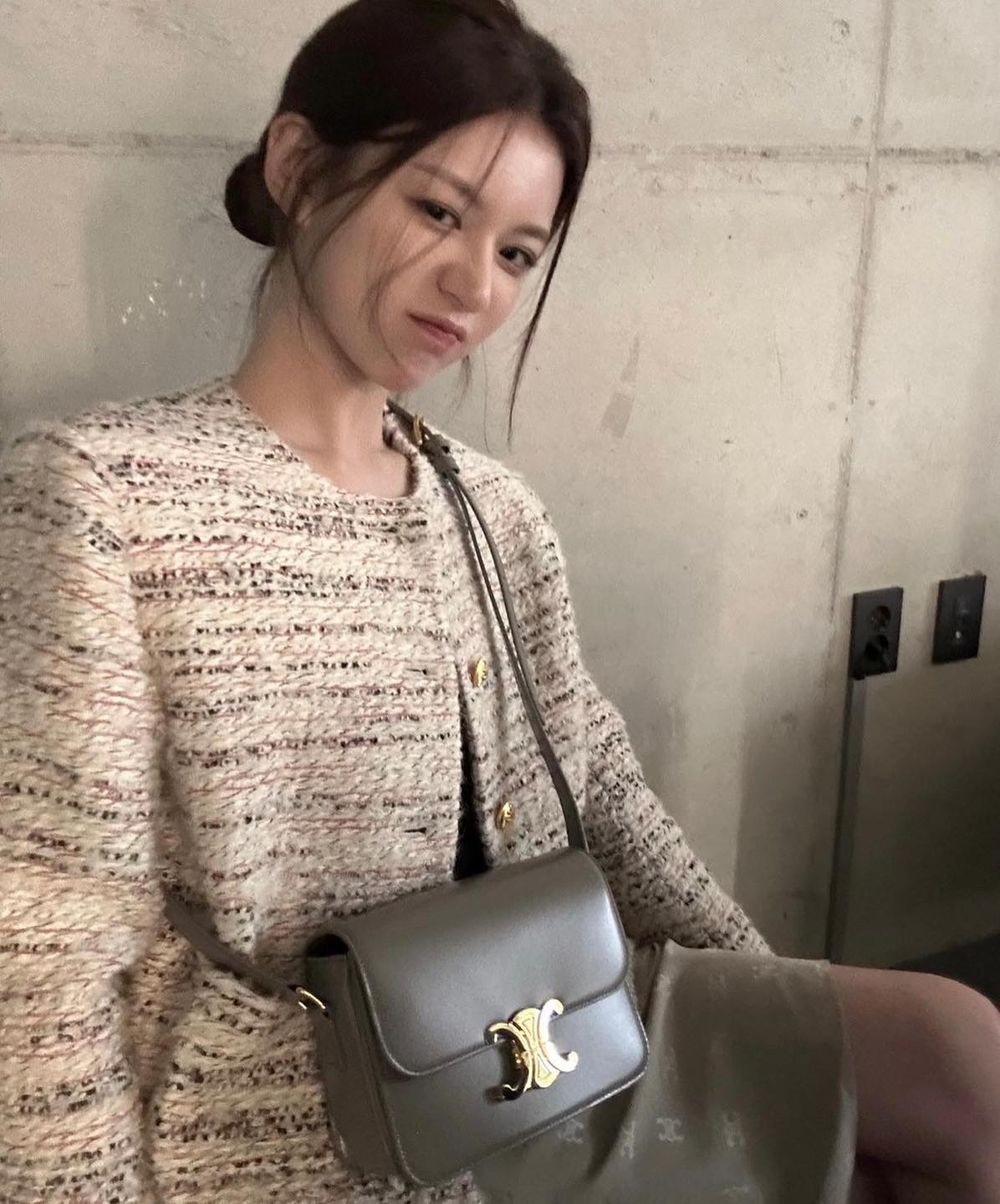 미니멀한 셀린느 트리옹프백🖤💛 이미지