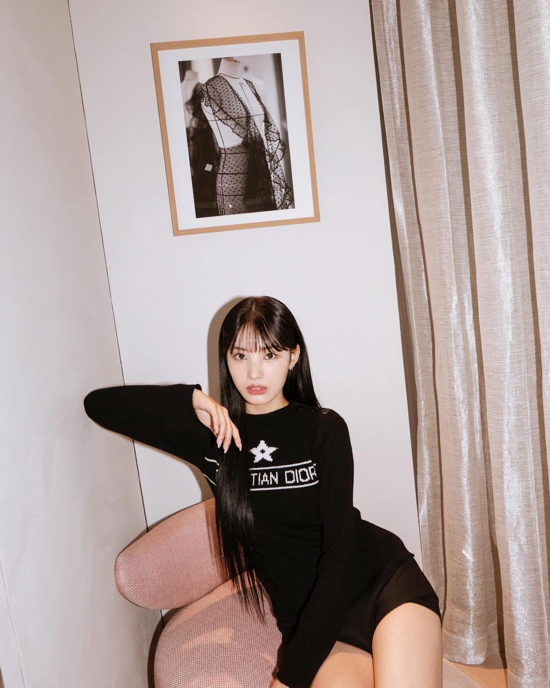 블랙니트는 로고가 중요해🖤 이미지6