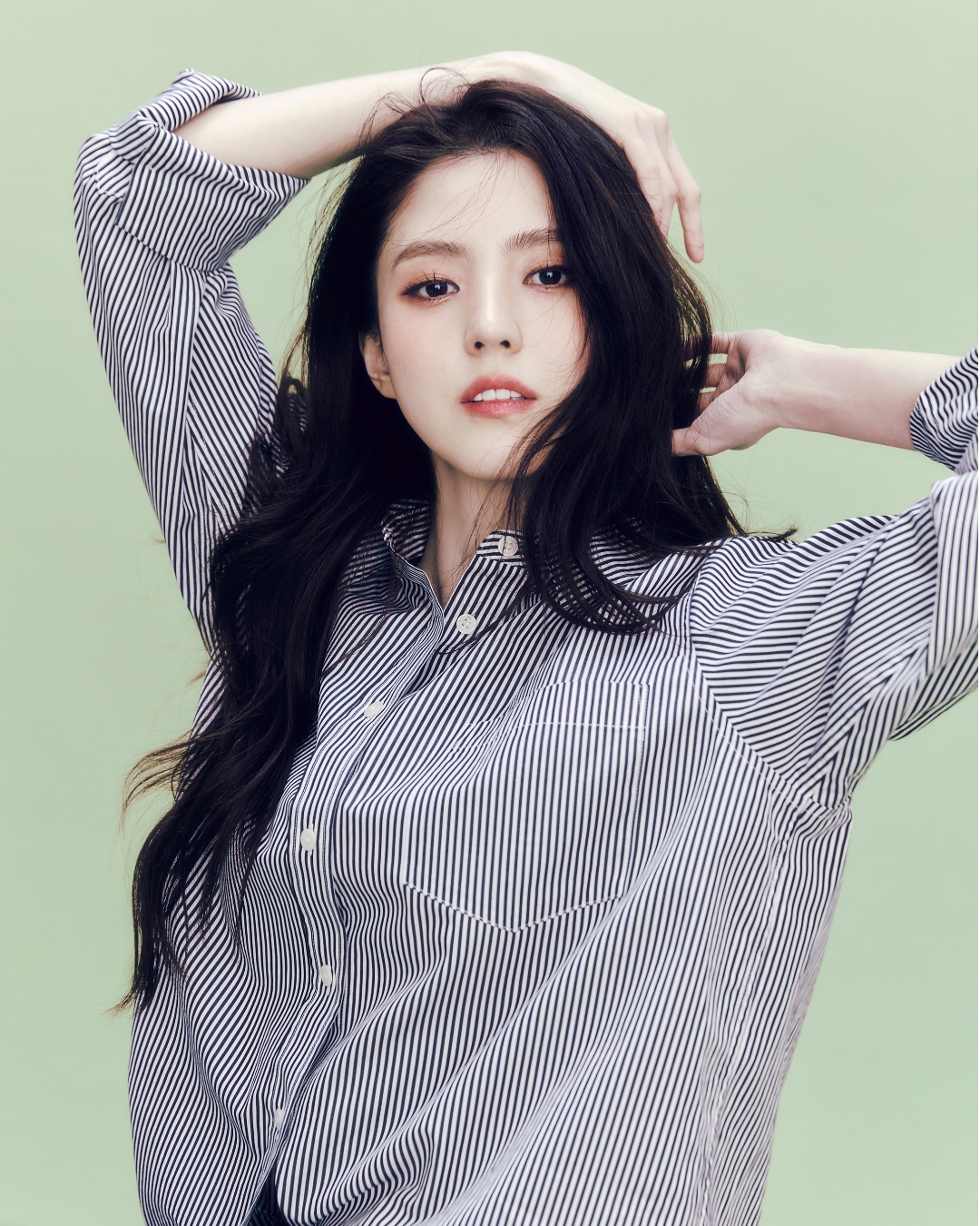 화보장인 한소희🤍🌸봄코디 참고​ 이미지7