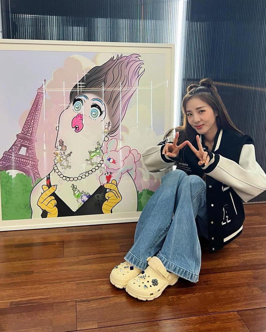 편한 꾸안꾸템👟@크록스 이미지