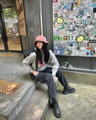 쌩얼엔 스투시 버킷햇으로👒🩷 이미지