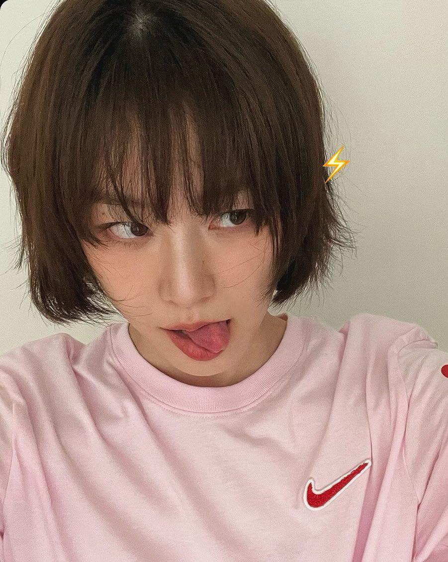 봄에는 산뜻하게 짧은 단발🫧 이미지4
