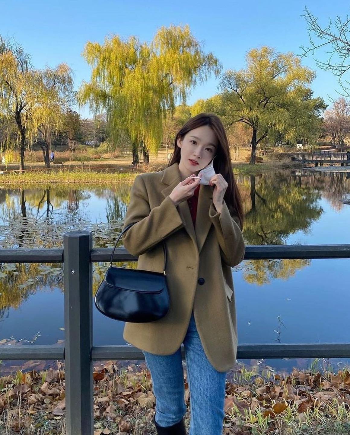 민경언니처럼 봄 데님 코디👖🤎 이미지
