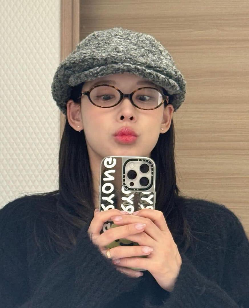 언니들 픽은 뮤뮤 리가드 호피🤎 이미지