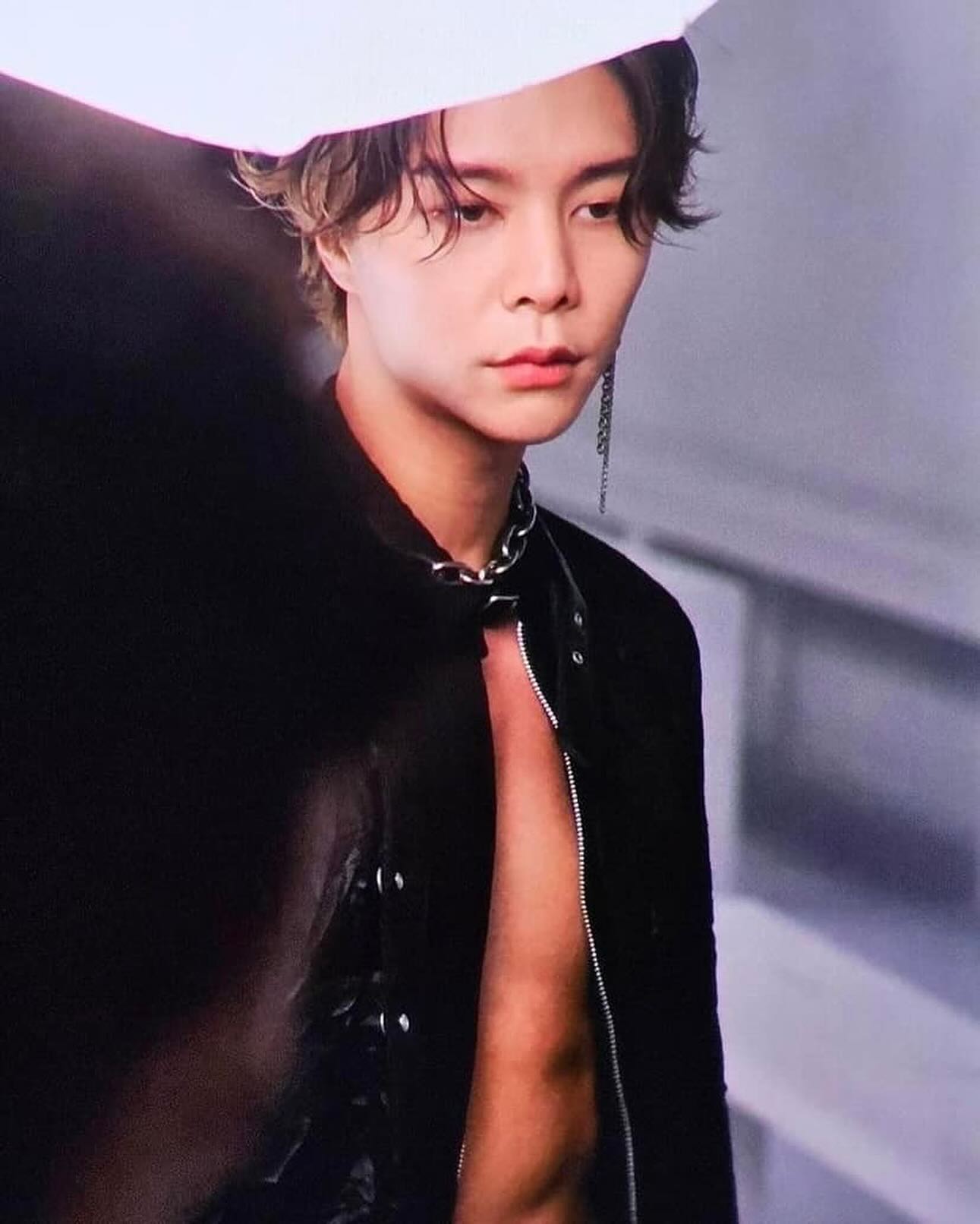 쟈니야 너무 뜨겁다❤️‍🔥@아크네 쇼
파리를 뜨겁게 달군 시카고 핫가이😼시즈니들 심장 불타는 중💚 이미지7