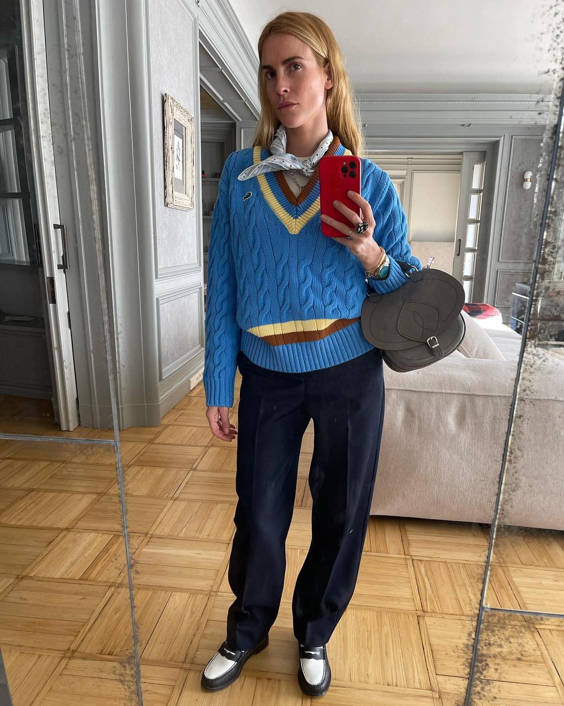 니트에 프렌치 감성 @스카프룩🩵 이미지