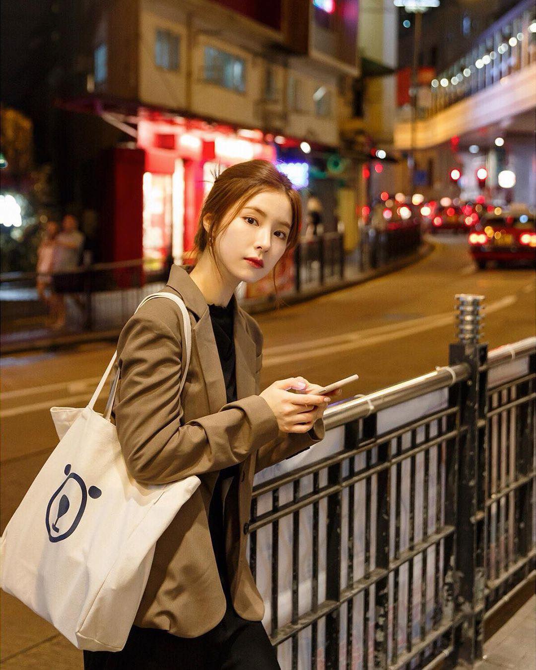 매혹적 미모 신세경🤎 봄자켓코디 이미지