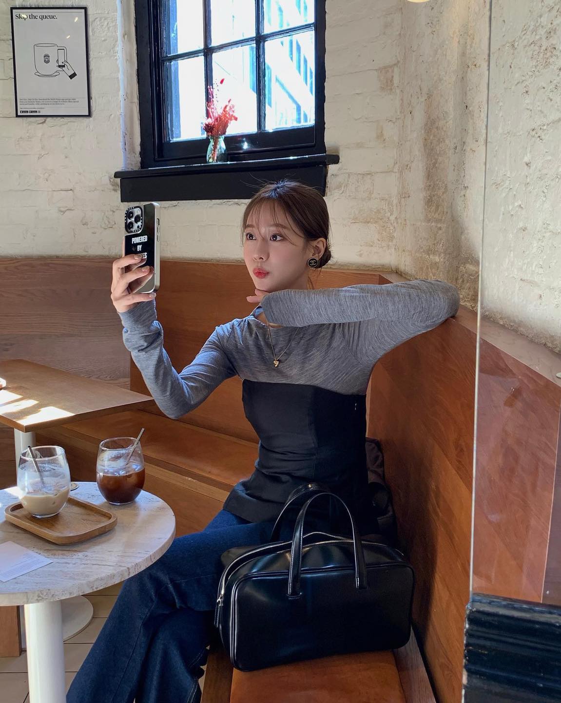 연관 토픽 이미지