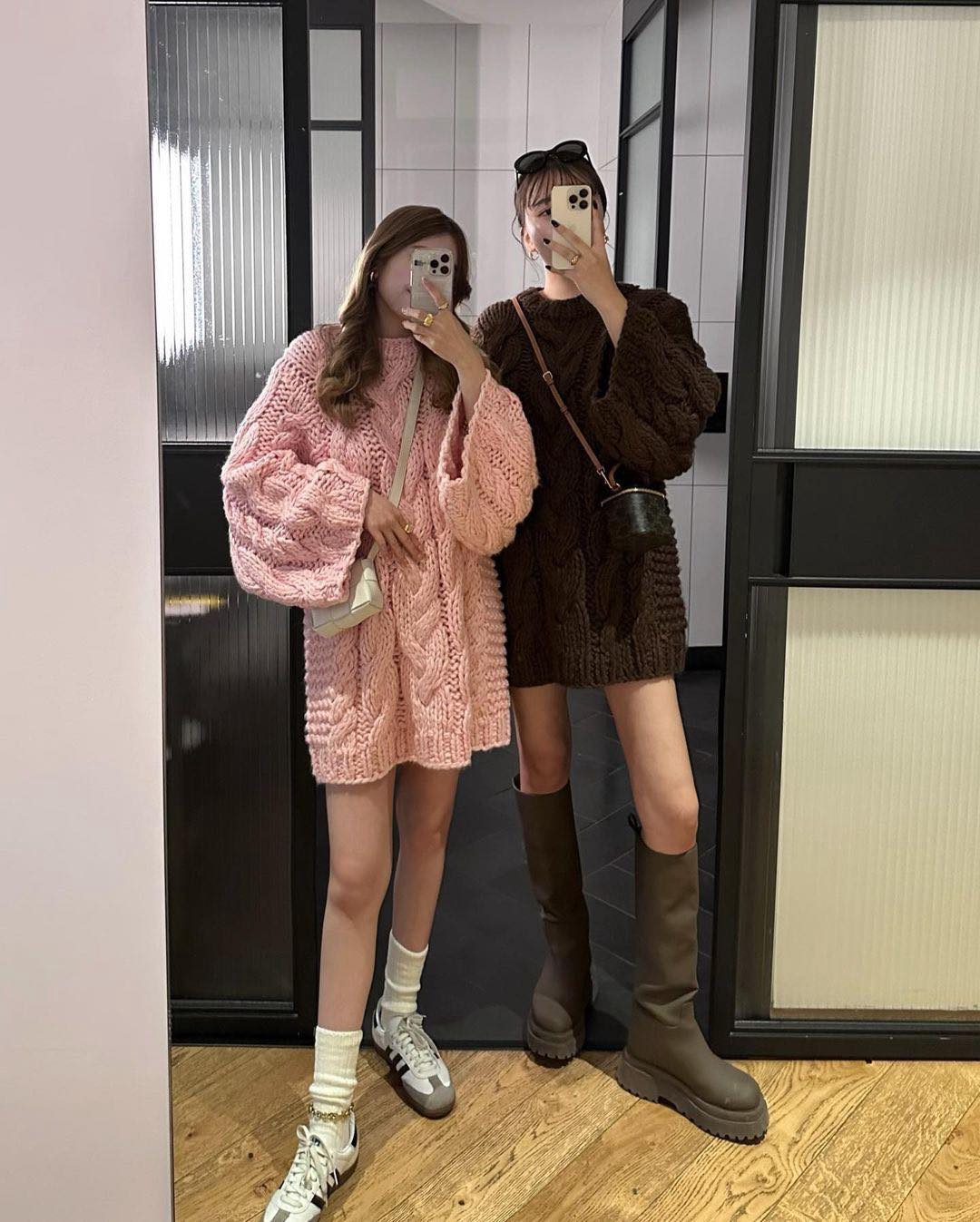 같이 맞춰 입고 여행 가자✈️ 이미지