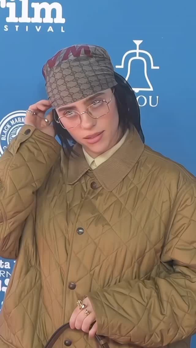 긱시크 표본룩🧐🎧빌리 아일리시 이미지