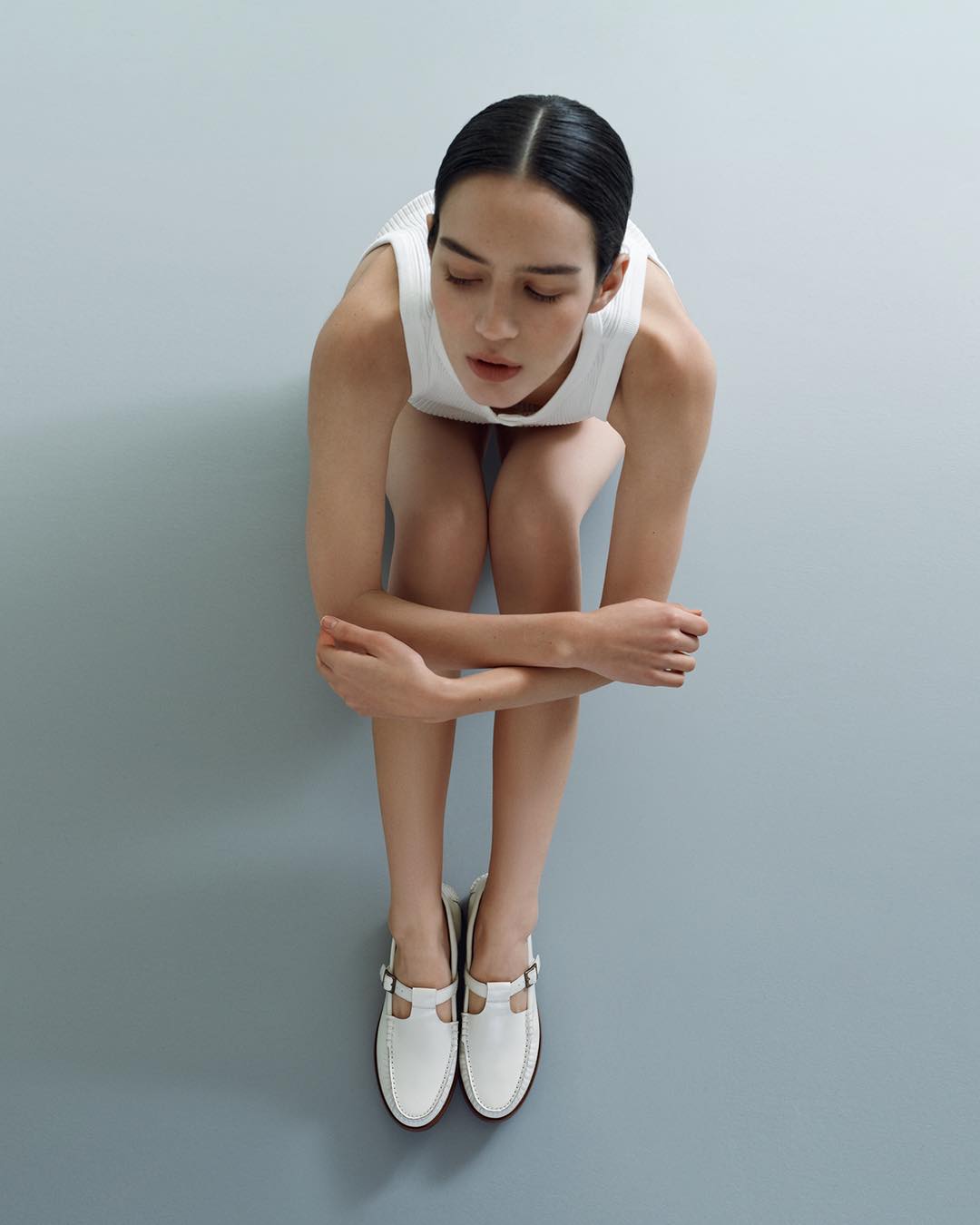 봄 필수템 준비🤍🖤클래식 로퍼
쿠에른🤵🏻♀️세련된 로퍼로 고급진 봄 스타일링@완성해✨ #광고 이미지