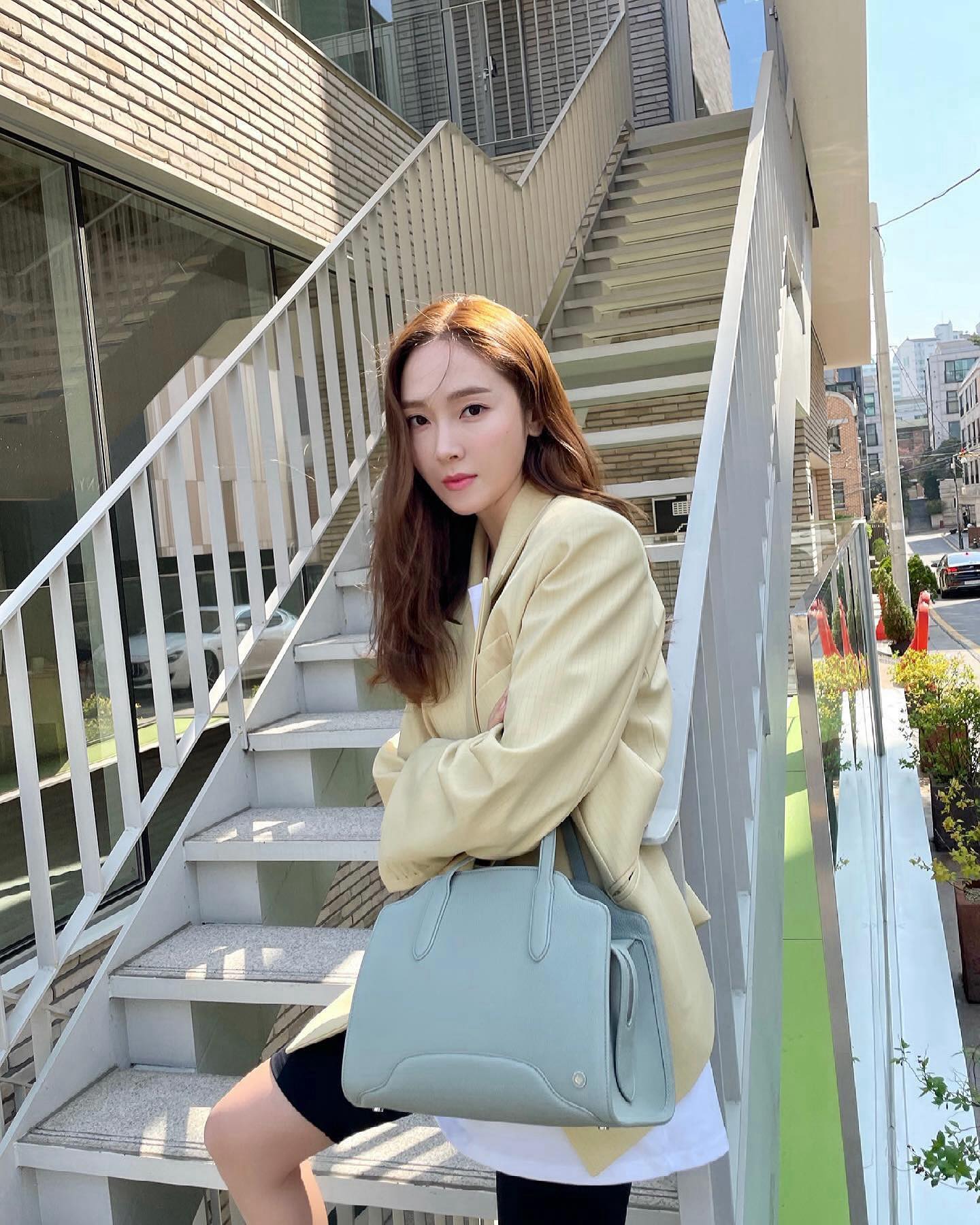 주말 약속엔 이쁜 파스텔 자켓🌼 이미지