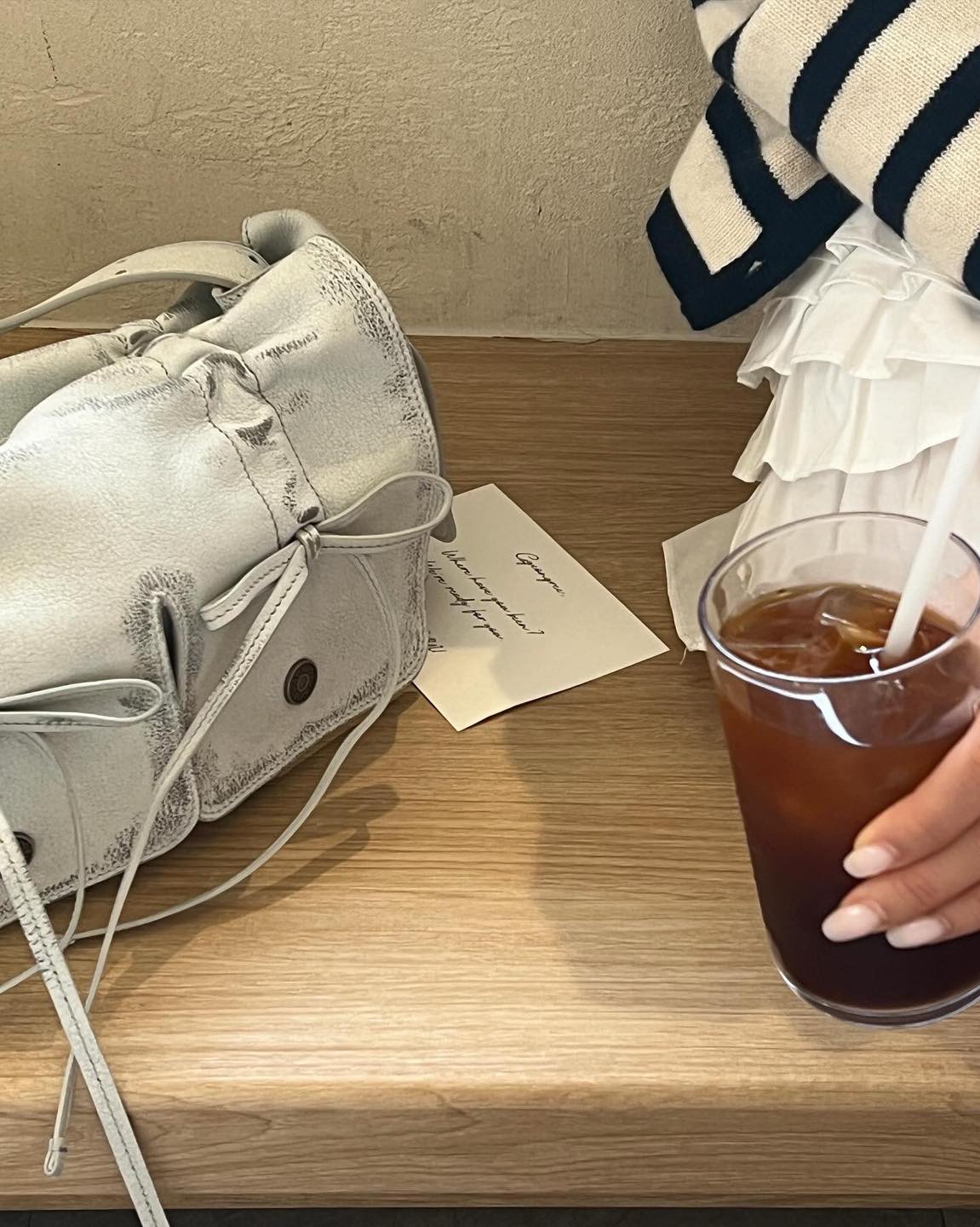 경리가 애정하는 봄 데일리 백🤍
리본 포인트의 아크네 스튜디오 멀티 포켓 백👜🎀 235만 원 이미지8