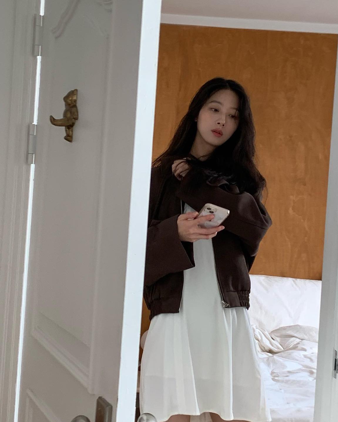 4월 봄코디🌸자켓+화이트원피스 이미지