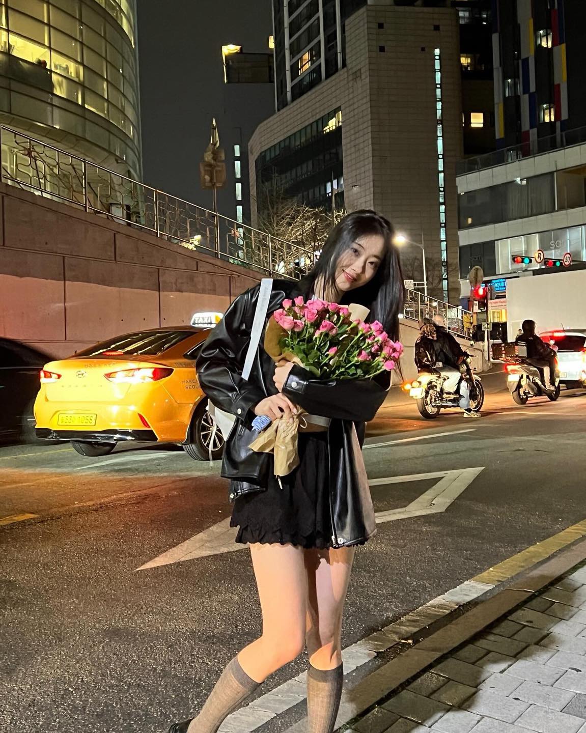 경리가 애정하는 봄 데일리 백🤍
리본 포인트의 아크네 스튜디오 멀티 포켓 백👜🎀 235만 원 이미지10