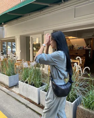 가벼운 옷차림엔 르메르 크루아상🥐 이미지