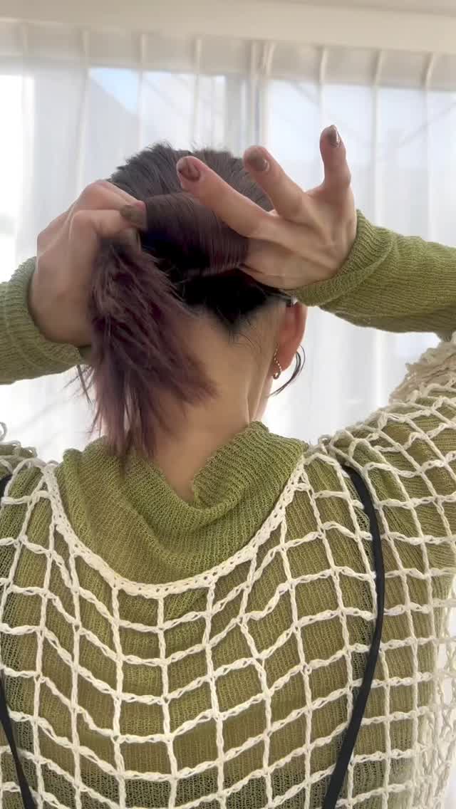 로우번 예쁘게 묶는 법👱‍♀️@저장💚
한번 보고 모르겠다면 느린 버전 보고 따라해🪄 이미지