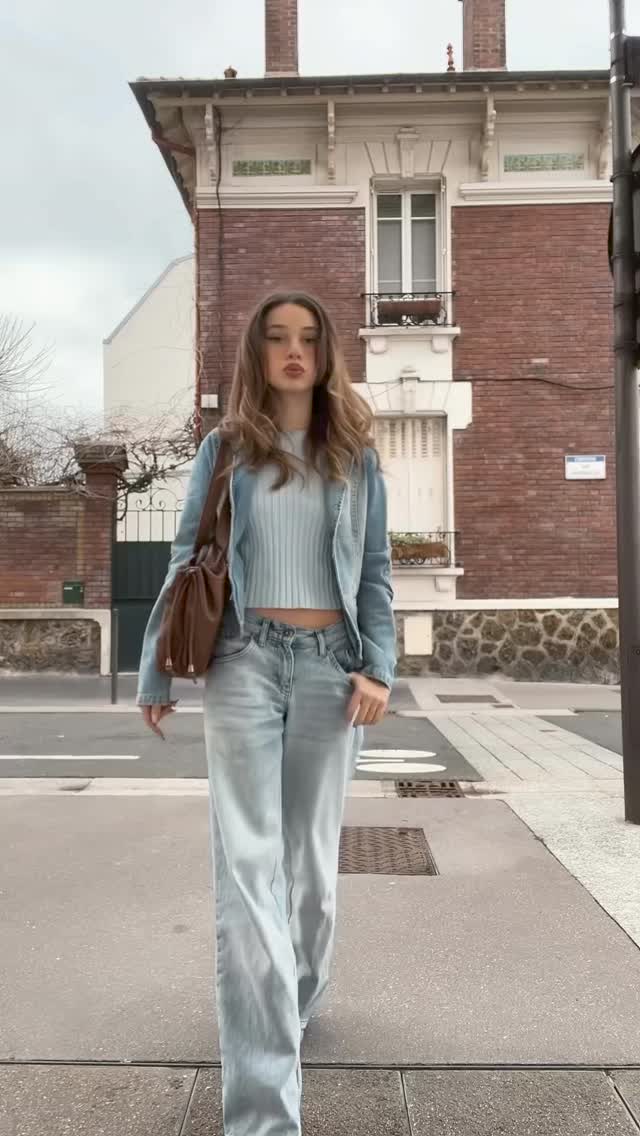 청청패션 촌스럽지 않게 코디💙 이미지