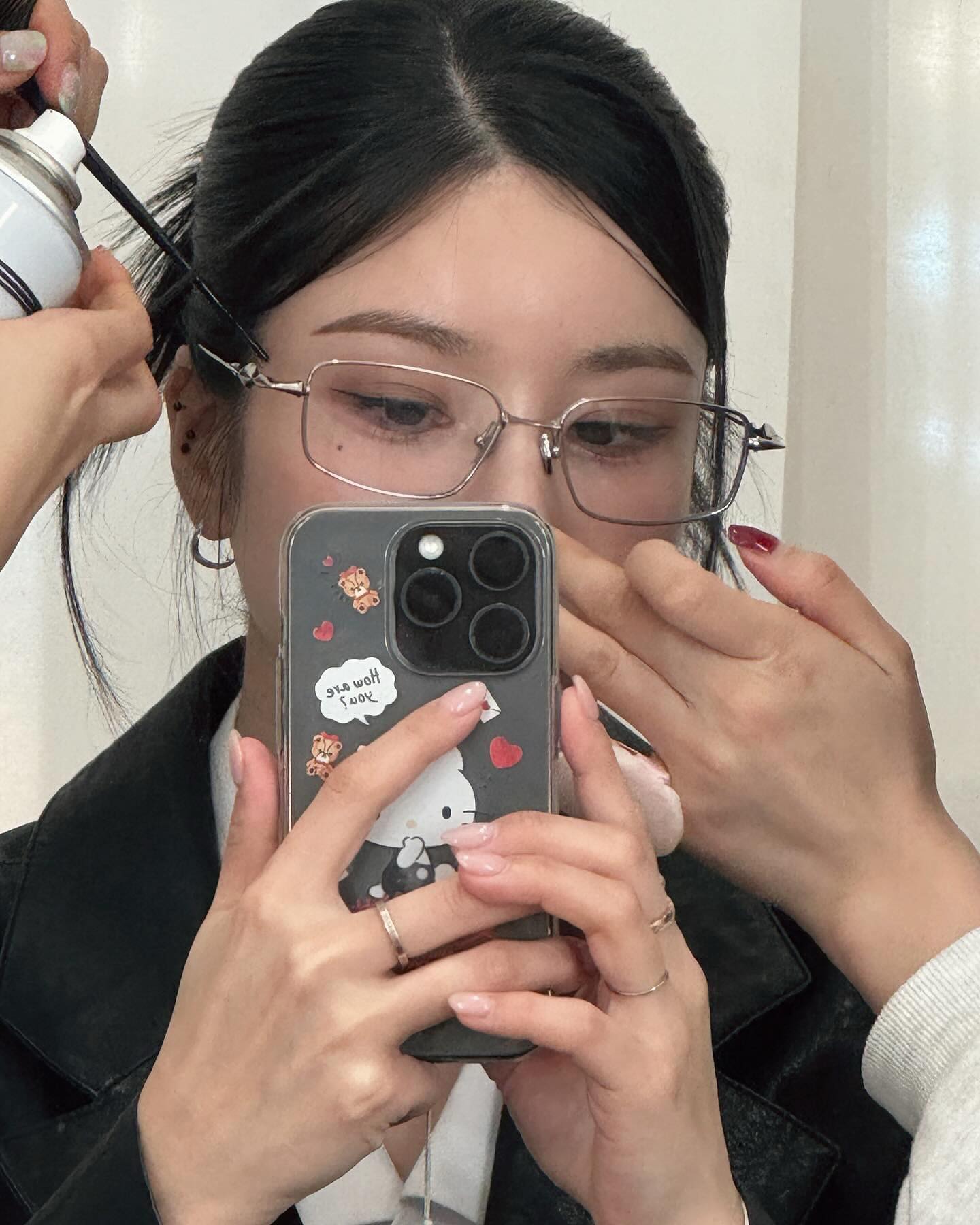 안경이 정말 유행인가봐🤓💞 이미지6