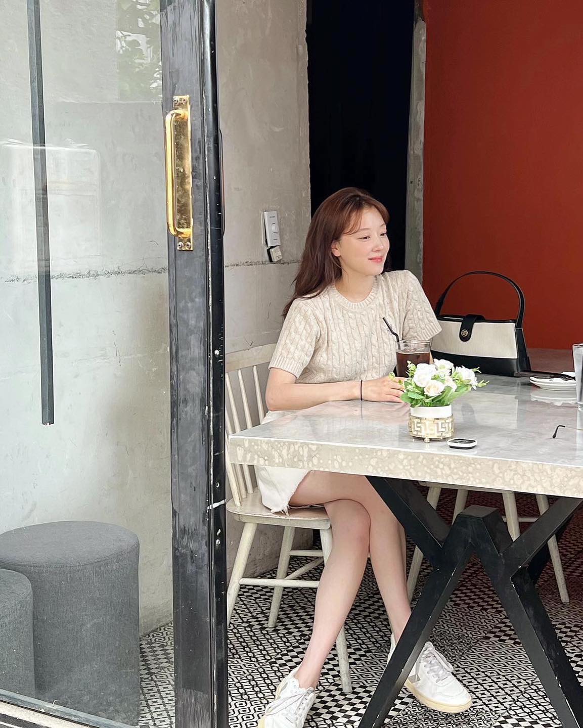 이쁜 봄조합🌸반팔니트+스커트 이미지