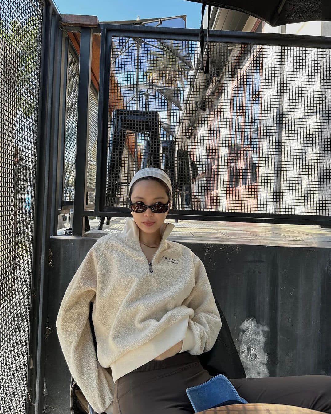 주말엔 편한 반집업 맨투맨룩🖤 이미지6