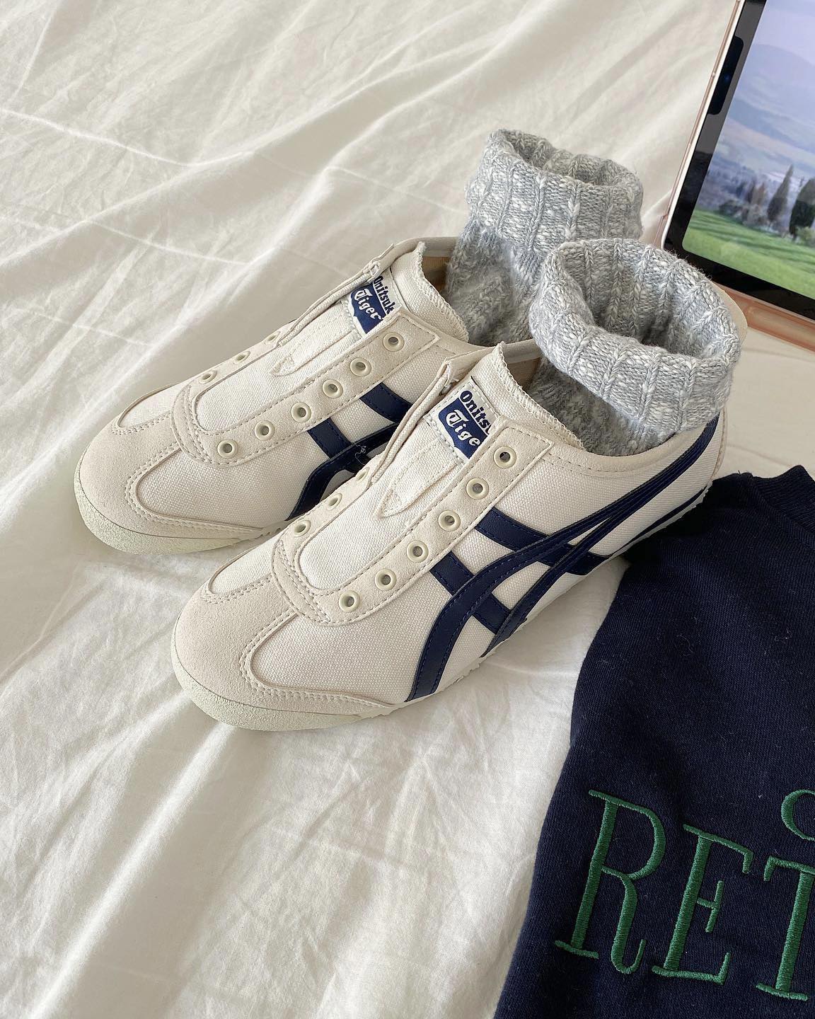 색감 맛집👟✨@오니츠카타이거 이미지"