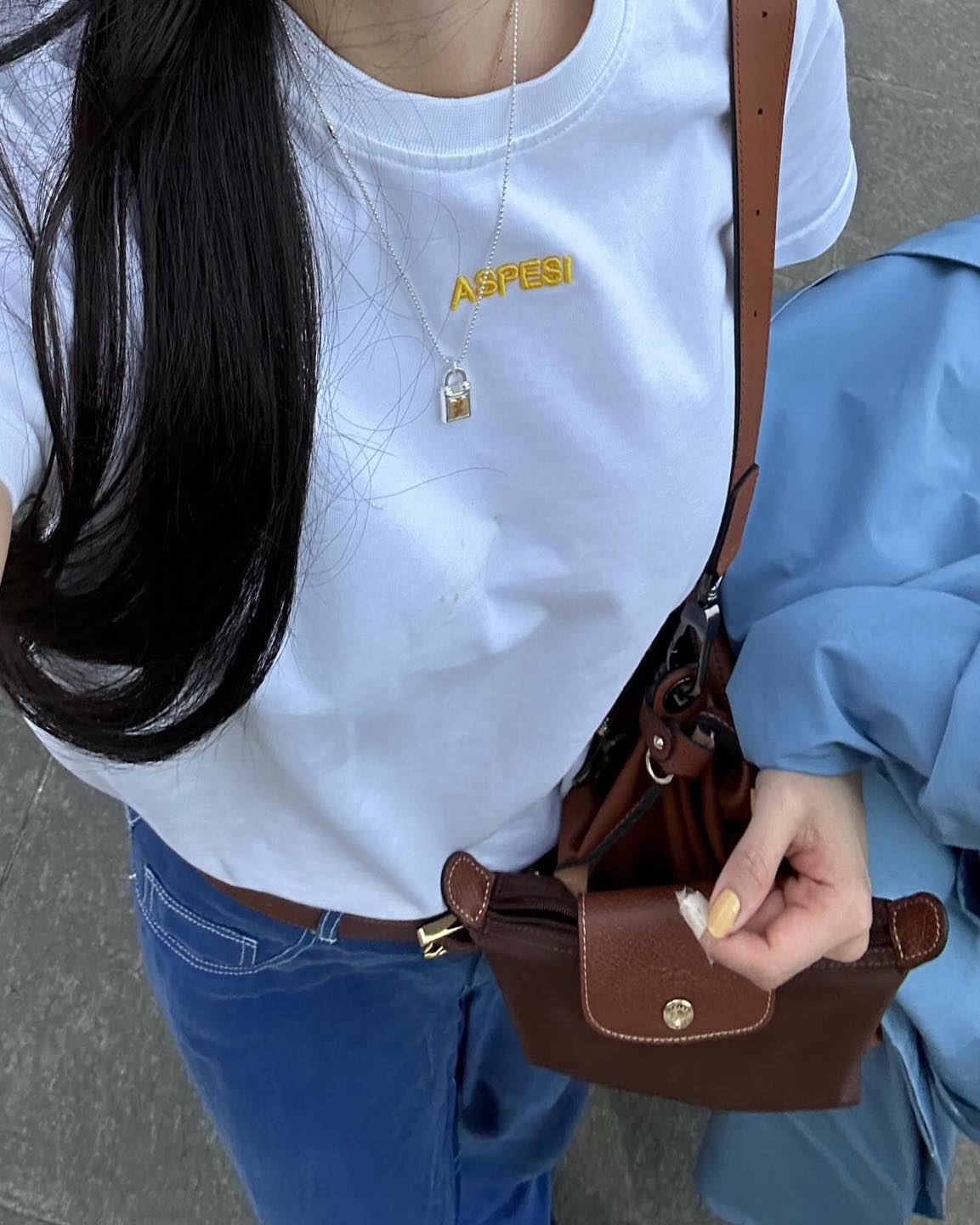 셀럽들도 푹 빠진👜추억의 롱샴백 이미지