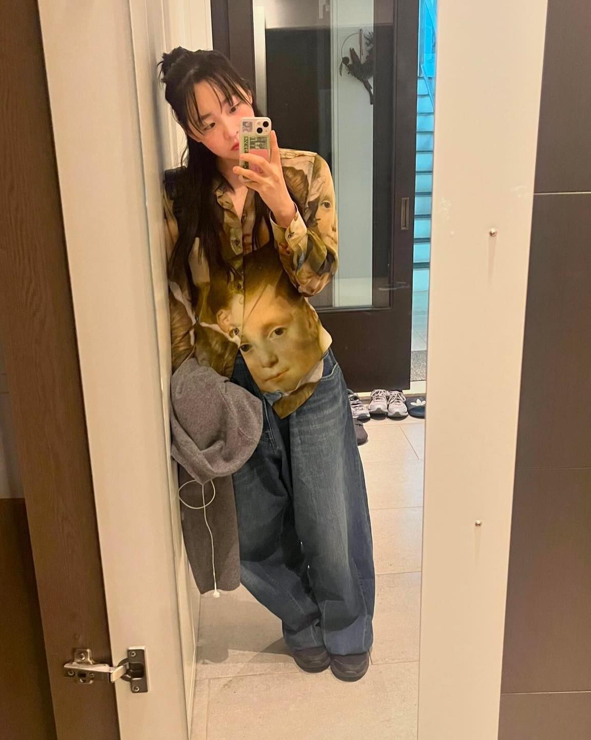와이드진으로 편한 꾸안꾸👖🤍 이미지4