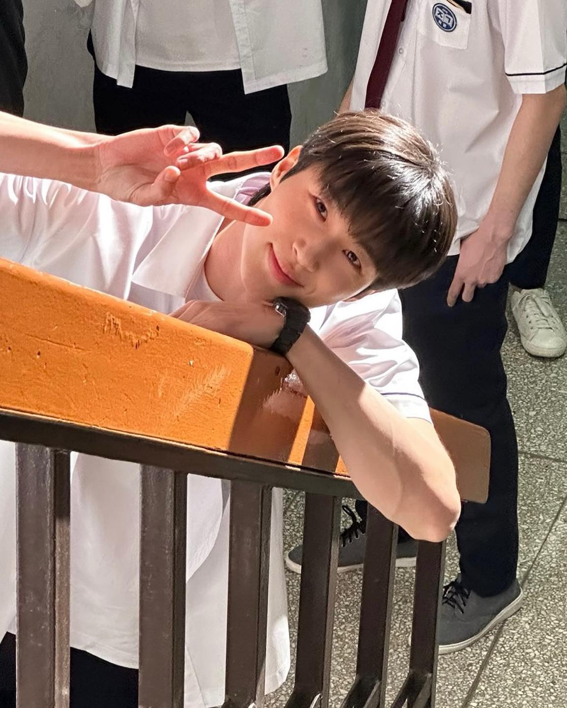 놔봐..선재가 먼저 꼬셨다니까?😍
요즘 삶의 낙 ‘선재 업고 튀어’🩵 현실엔 왜 류선재 없냐구🧐 이미지