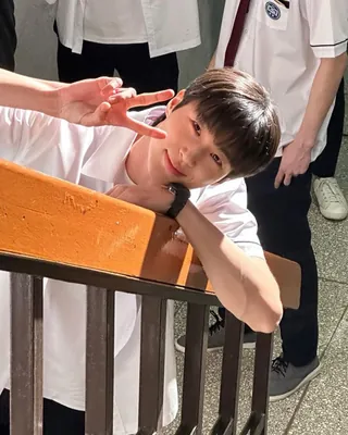놔봐..선재가 먼저 꼬셨다니까?😍
요즘 삶의 낙 ‘선재 업고 튀어’🩵 현실엔 왜 류선재 없냐구🧐 이미지